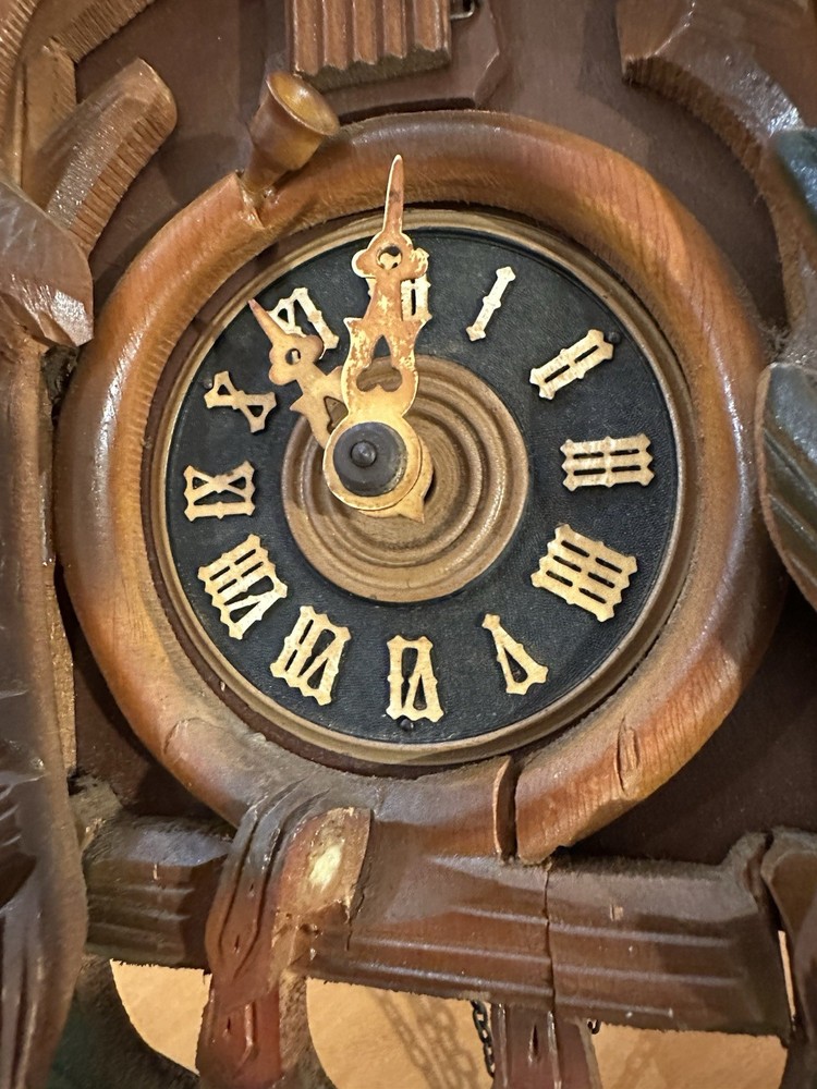 Vintage Black Forest Hunter Regula German Cuckoo Clock - Probably Needs Service