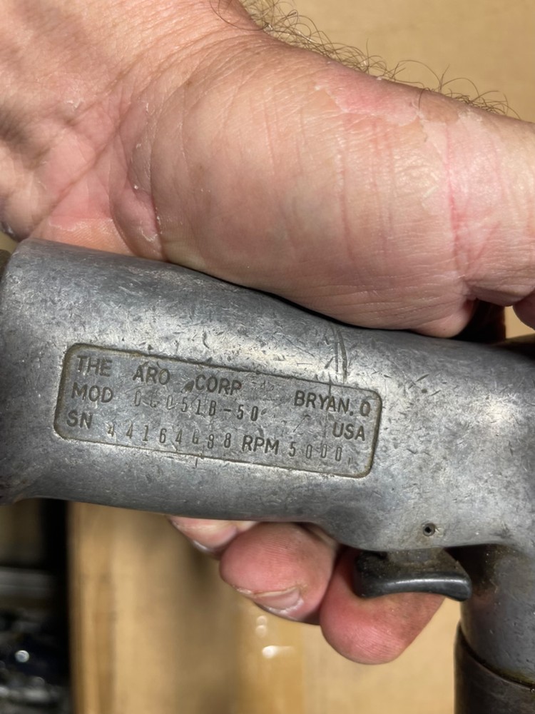 ARO 5000 rpm drill with quick change chucks