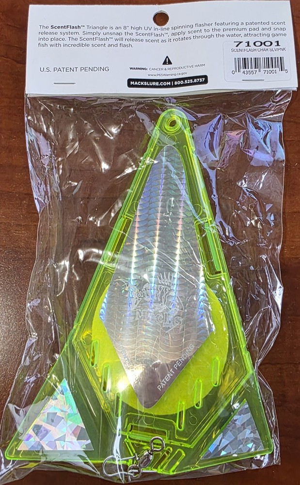 Mack's Lure Scent Flash UV Triangle Flasher Trolling Silver/Pink