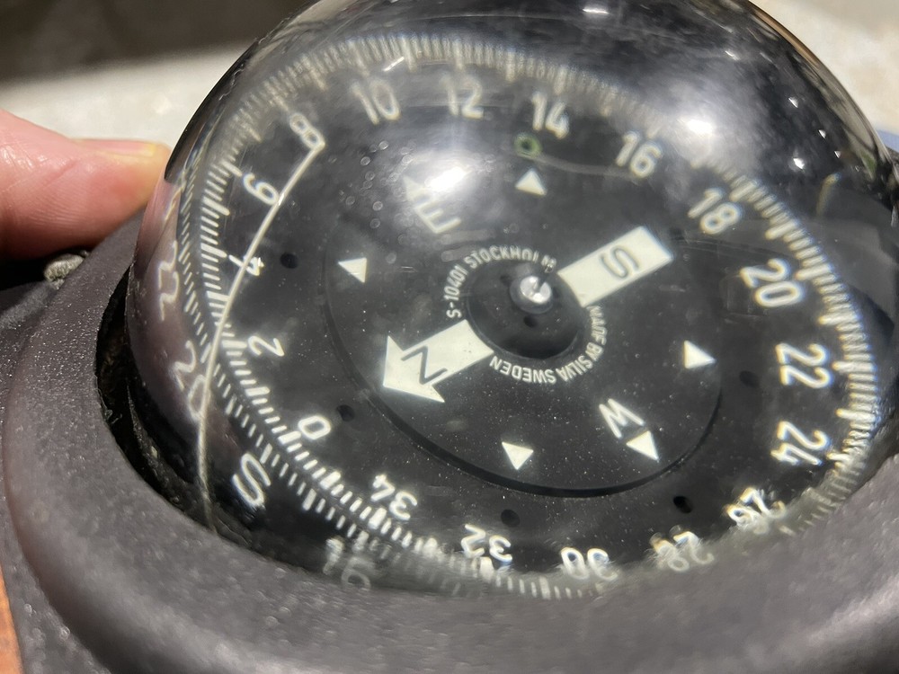 SILVA TYPE 100 MARINE NAVIGATION COMPASS…MADE IN SWEDEN