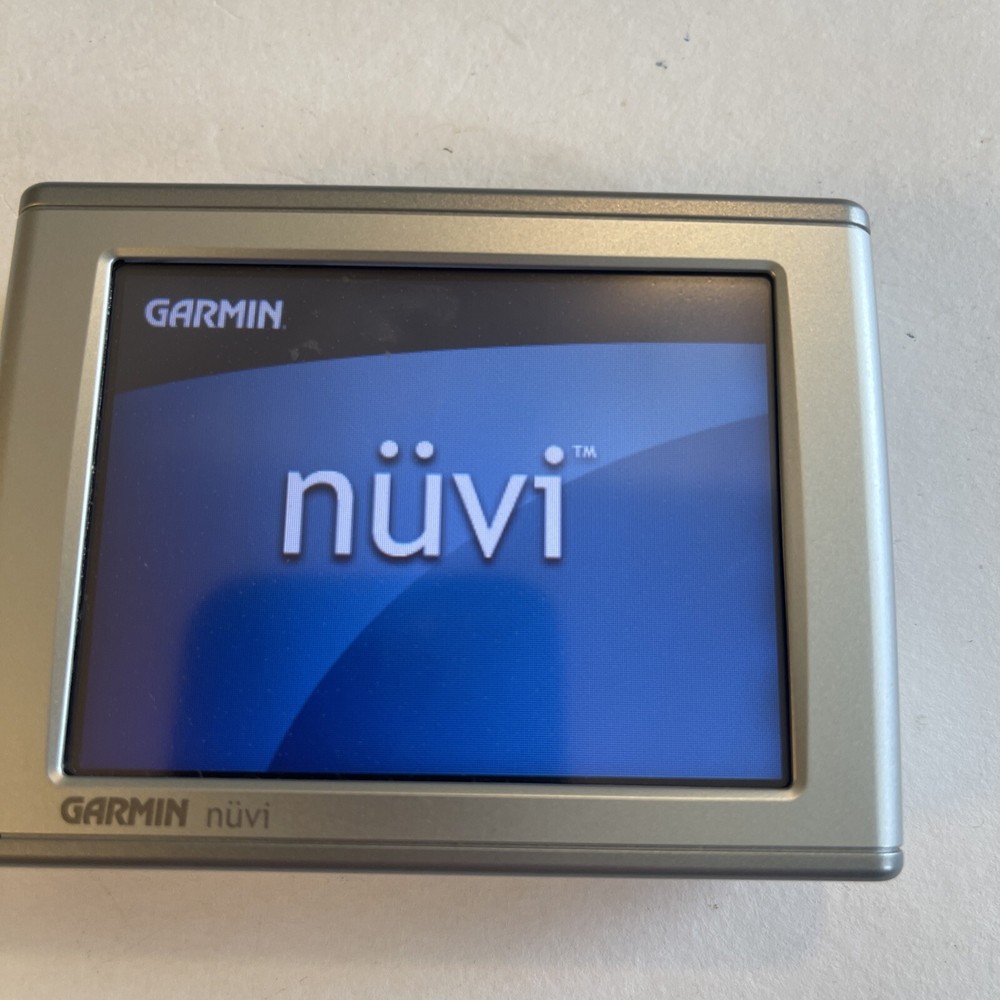 Garmin Nuvi GPS Unit 350 Leather Case, Power Cord Working. Bundle