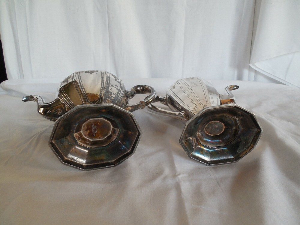 Reed Barton Art Deco silver tea & coffee pots monogrammed A