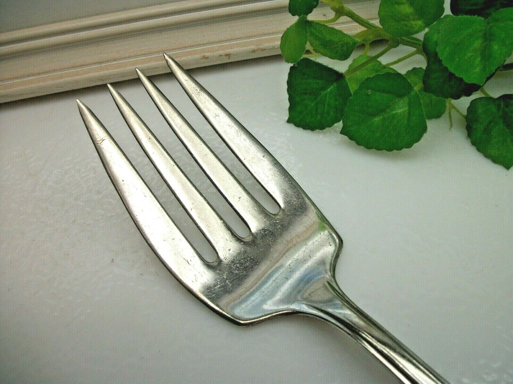 Vintage Diamond Silver ART DECO Silverplate Cold Meat Serving Fork