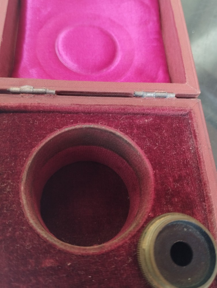 E.Leitz Wetzlar Condensar Microoscope