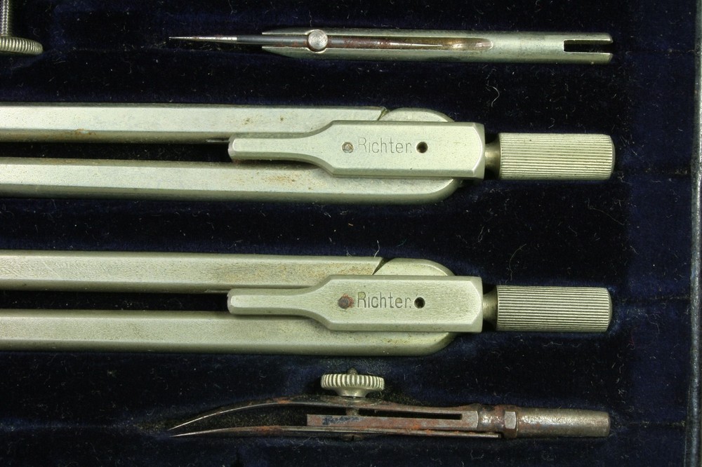 Richter & Co. Complete Bar Box S.XX Drawing box