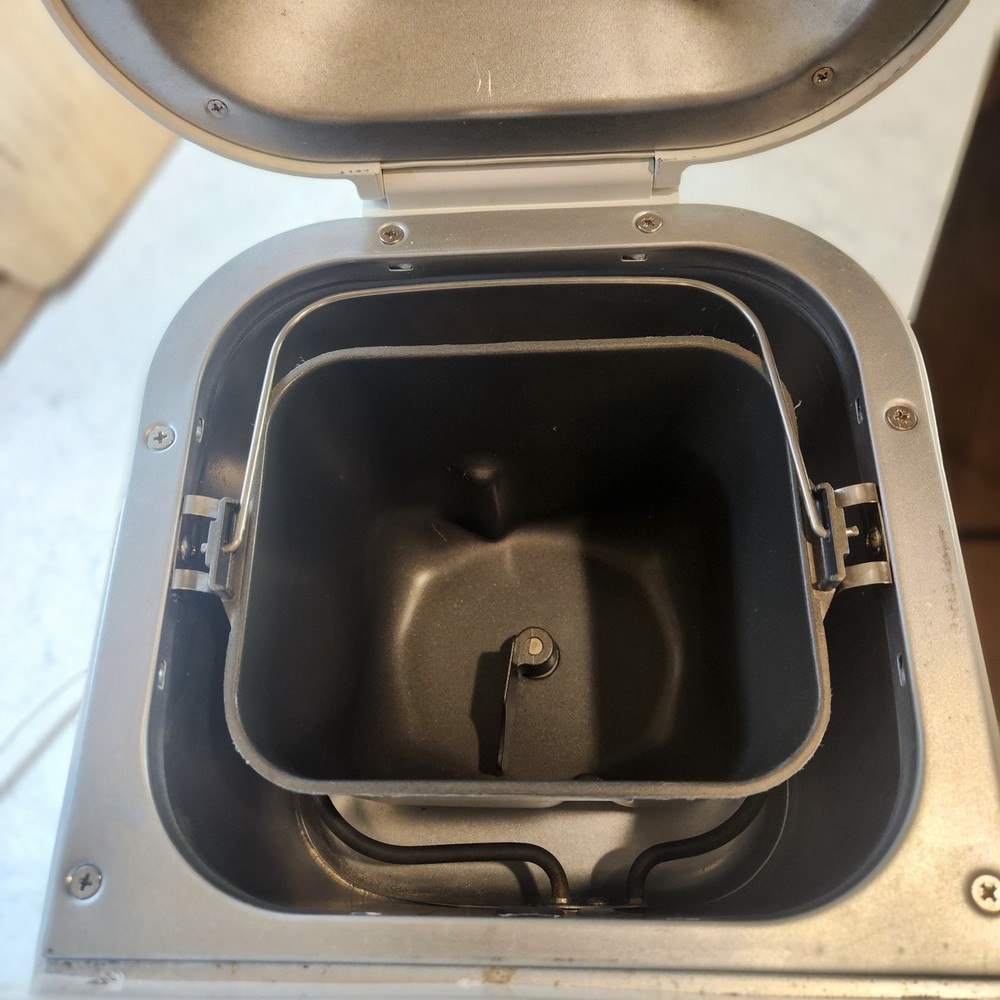 Breadman TR444 Deluxe Rapid Automatic Breadmaker Machine Bread Maker-1-1.5-2Lbs