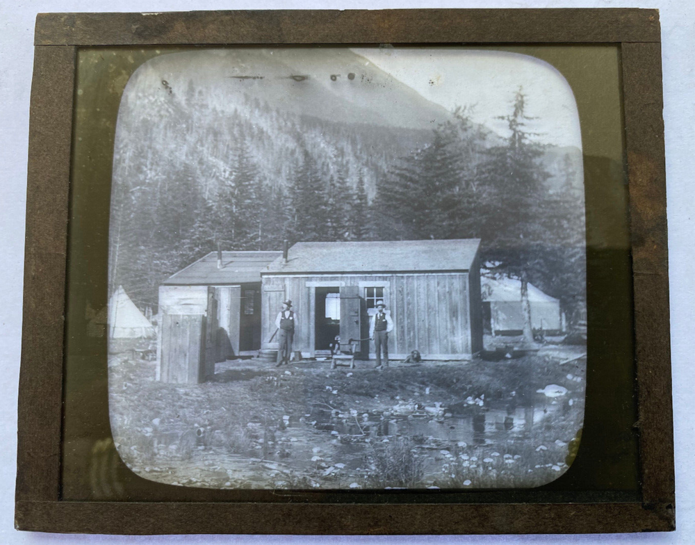 MAGIC LANTERN SLIDE 439 RUSTIC CABIN ORE.? 1900s