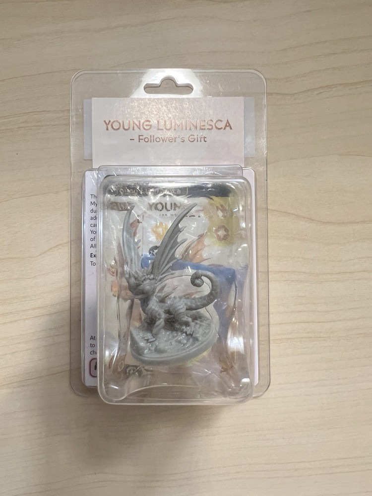 Dragon eclipse Young Luminesca Miniature follower gift