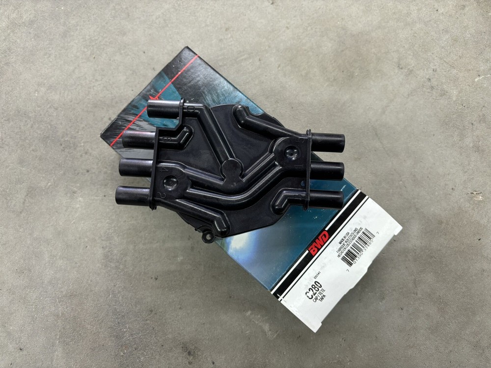 BWD Distributor Cap C280 For GM 4.3L
