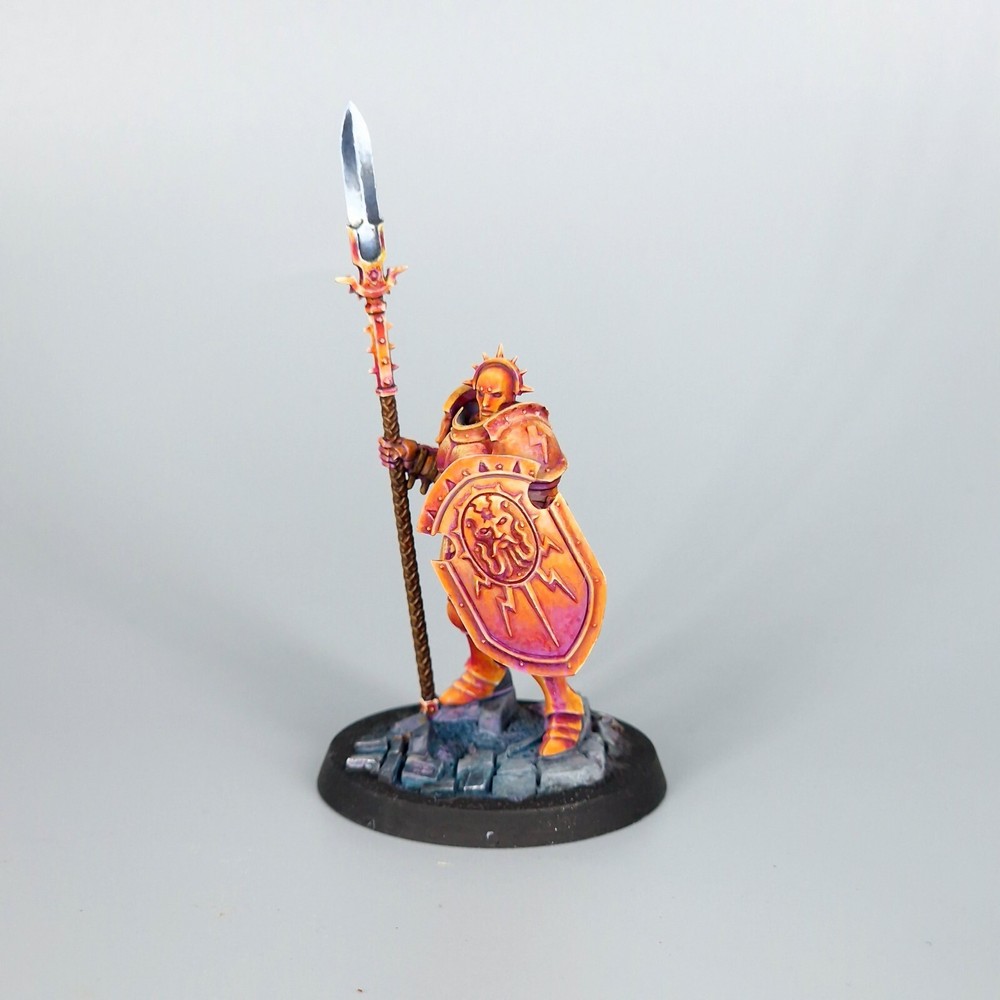 STORMCAST ETERNAL VINDICATOR- Warhammer- Pro Painted.