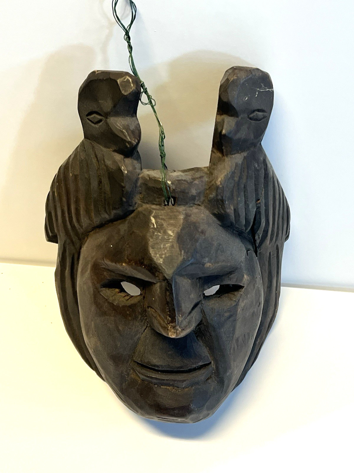 Antique Native American indian Hand Carved Totem Style Wooden Wall Hanging Mask