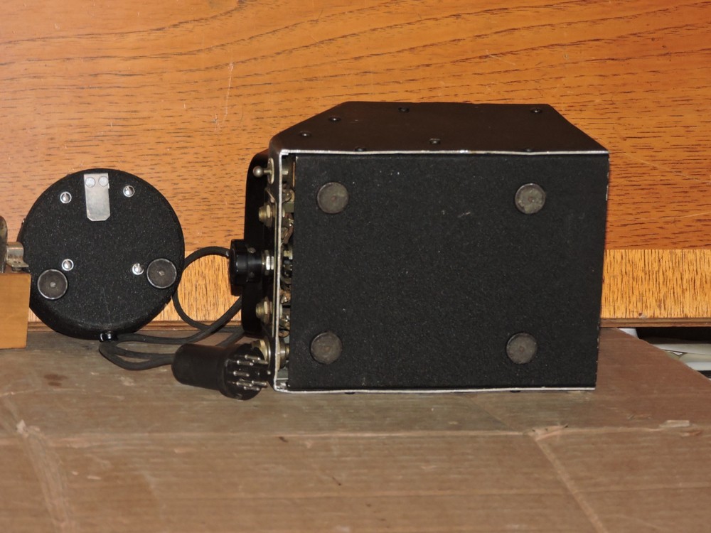GRID DIP METER, MEASUREMENT/BOONTON .MODEL 59 IN WORKING CONDITION