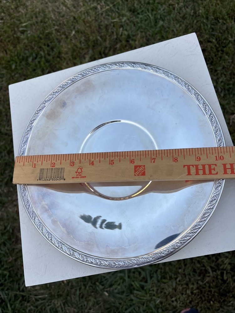 Silver-plated Round serving tray 10.5” Unidentified