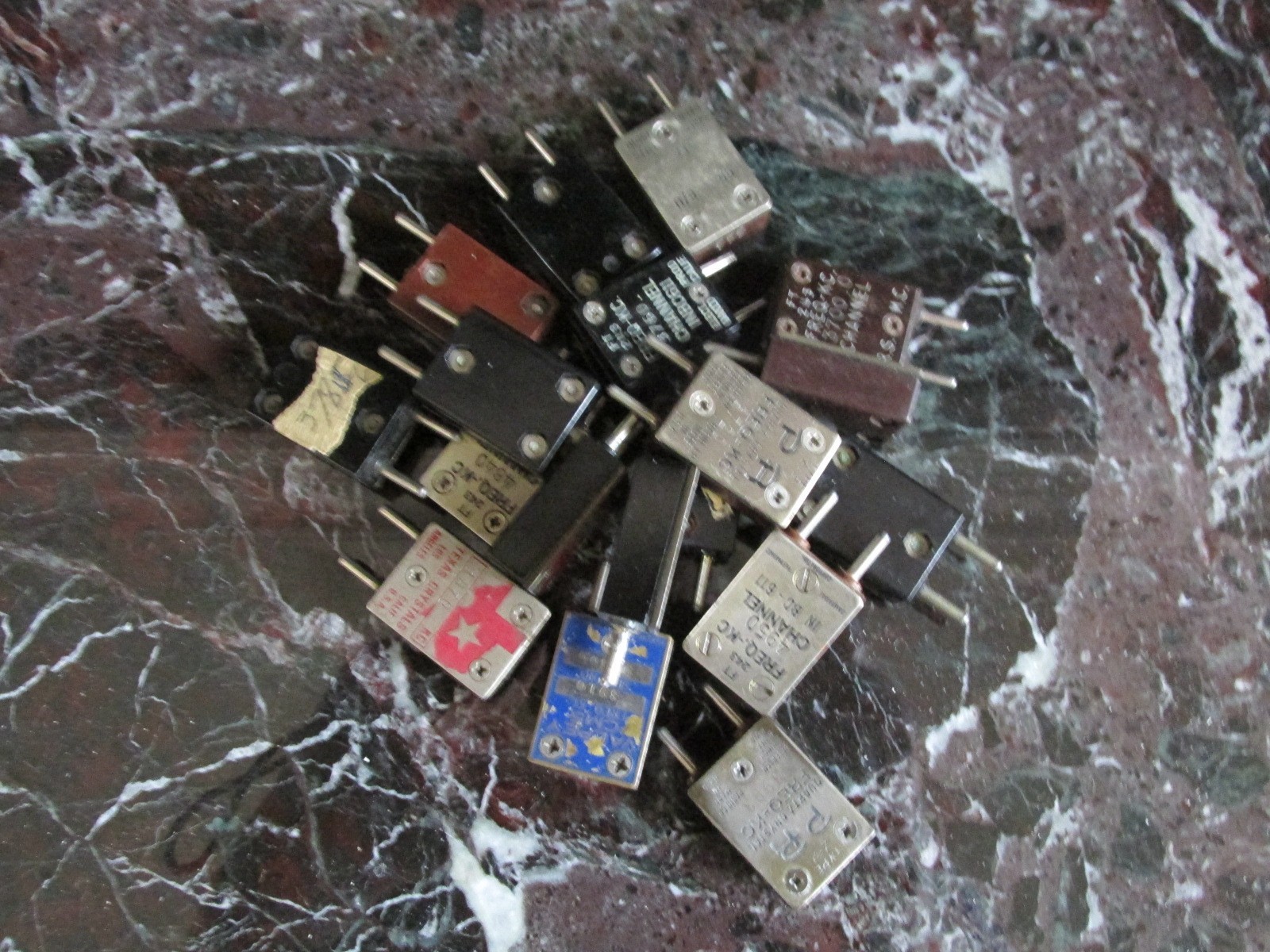 AMATEUR RADIO FT 243 CRYSTALS 40/80 METERS $8 EACH