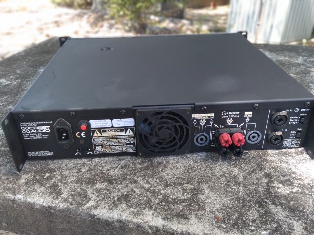 Crest Audio CD 2000 Professional Power Amplifier (2000 Watts)