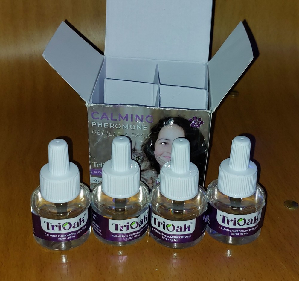 OPEN BOX - Cat Calming Diffuser Refills Pheromone 4 Pack Lavender 4-Month Supply