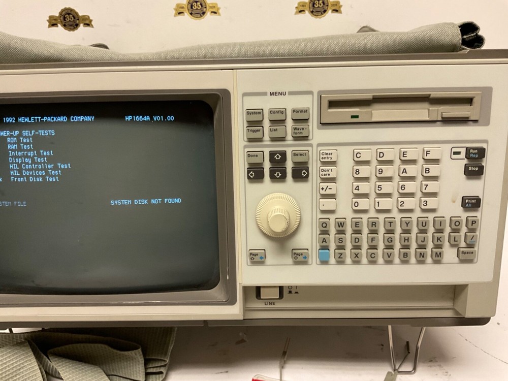 Hewlett Packard HP 1664A Logic Analyzer 34CH Oscilloscope power on test OK