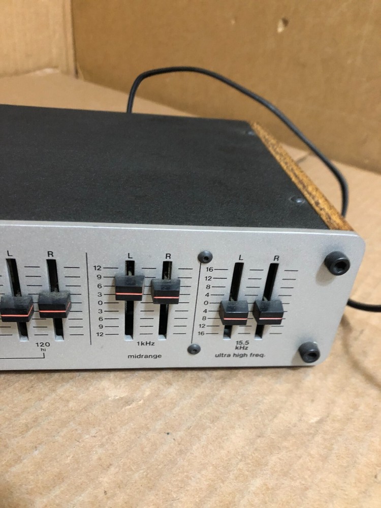 AUDIOCONTROL D-520 Subsonic Filter Equalizer