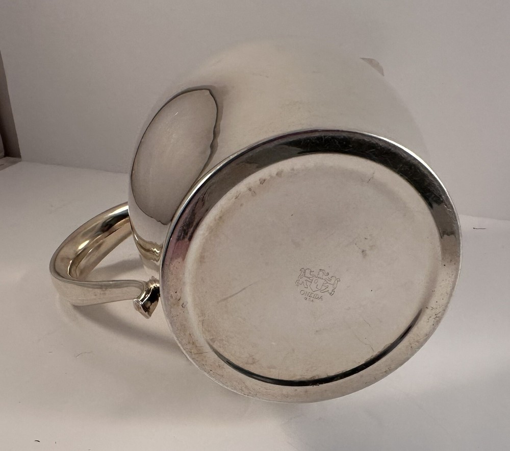 VINTAGE Oneida Silverplated Water Pitcher or Jug