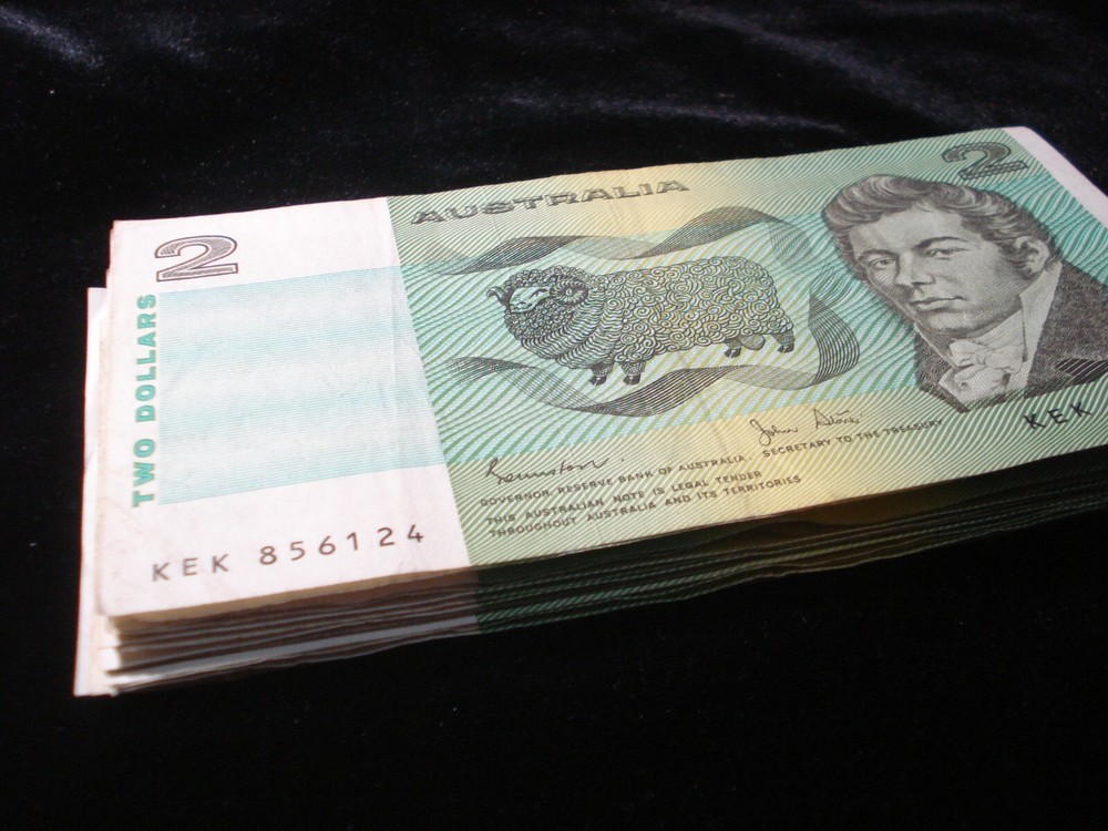 1x Random Australian Paper Two Dollar Banknote Decimal Note Gift Idea