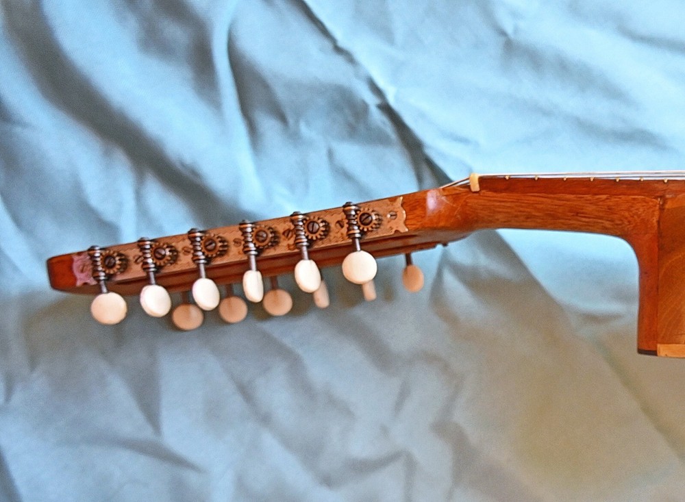 Jose Ramirez Bandurria