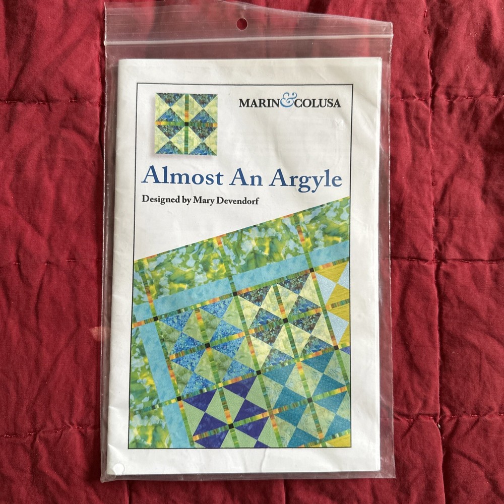 MARY DEVENDORF "ALMOST AN ARGYLE" FOLK QUILT SEWING PATTERN VARIOUS SIZES