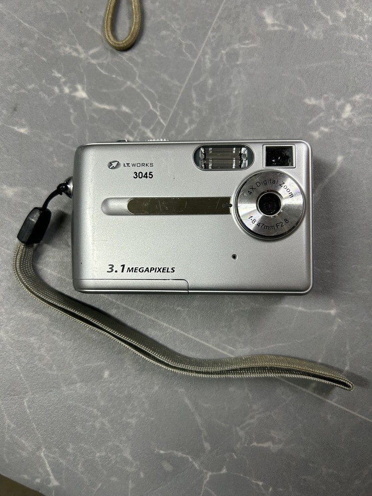 IT Works 3045 3.1MP Digital Camera (Tested Working)