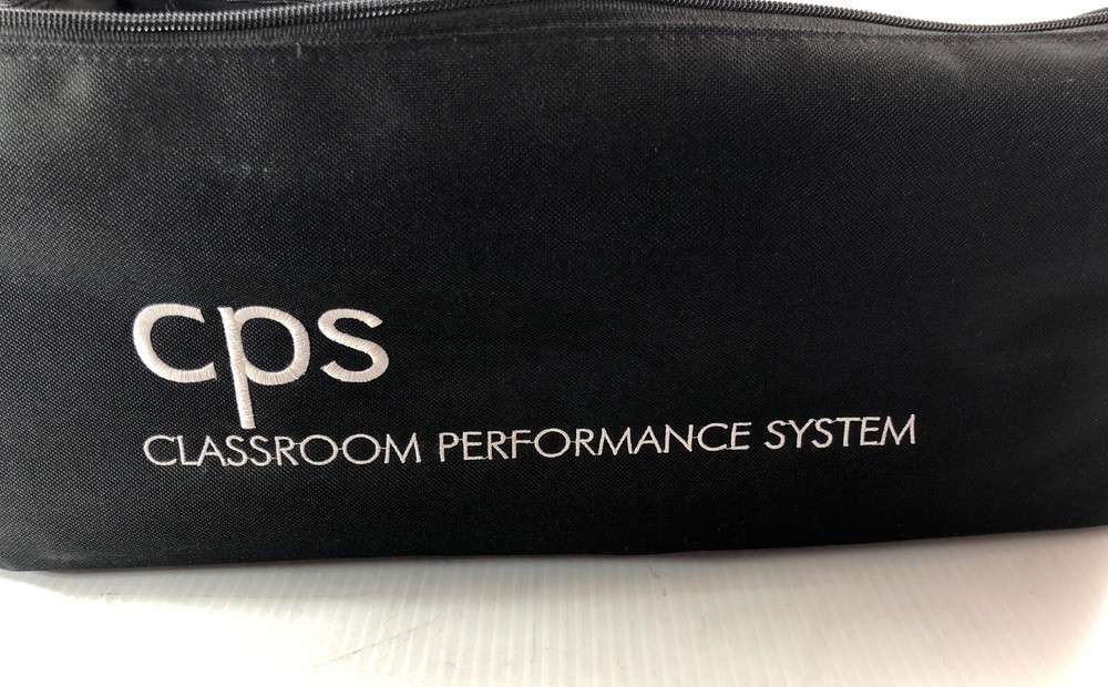 E Instruction CPS Classroom Performance System Clickers Set Of 26 +2 white+ Case