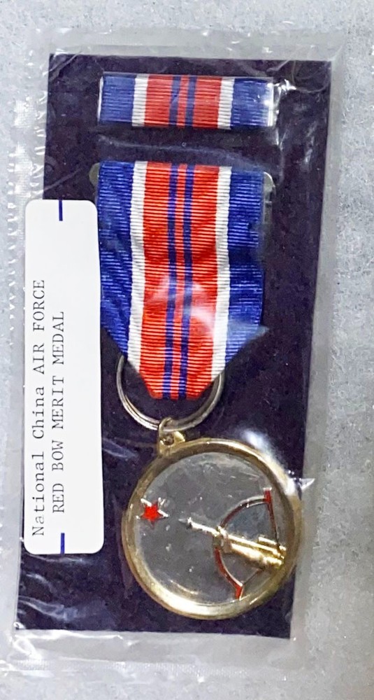 ROC / Nationalists Chinese Air Force Red Bow Merit Medal