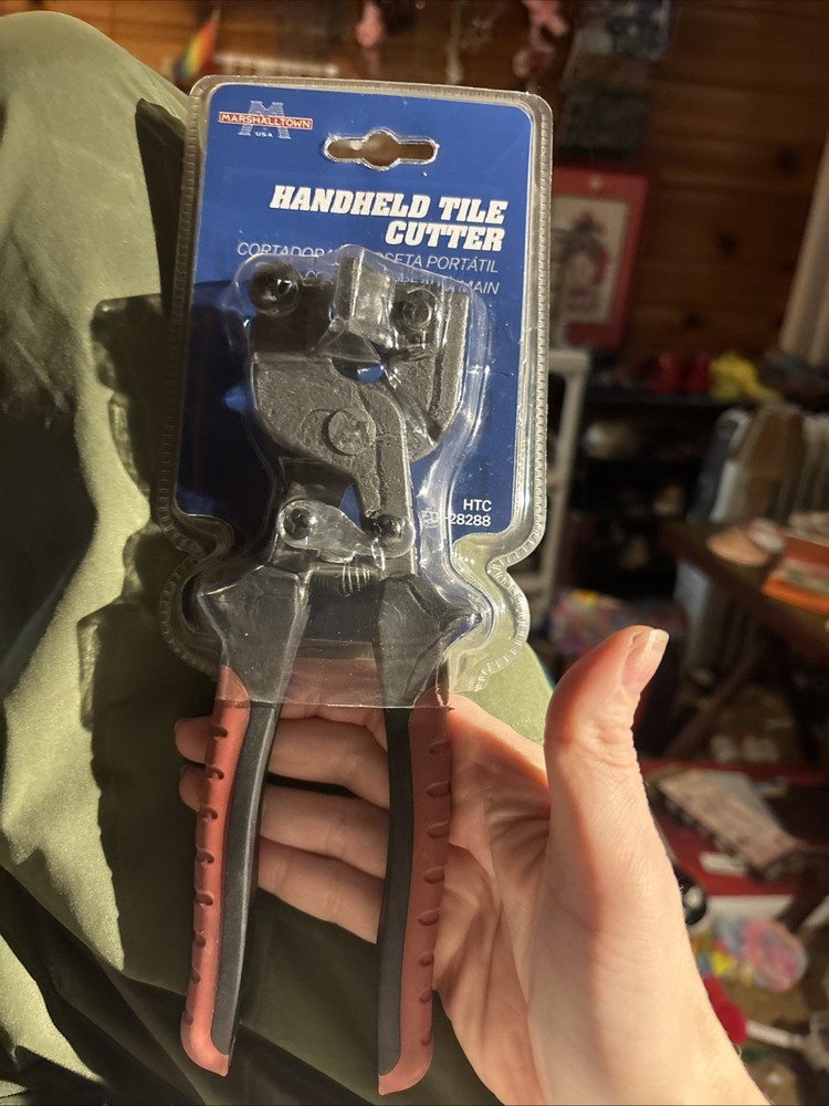 Unopened Marshalltown Handheld Tile Cutter