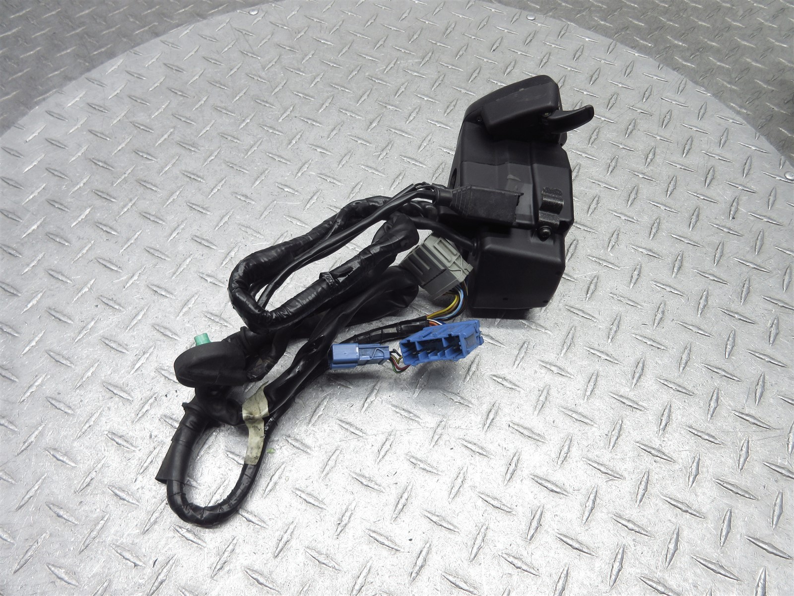 2008 06-10 Honda GL1800 Goldwing OEM Left Handlebar Control Switch Assy