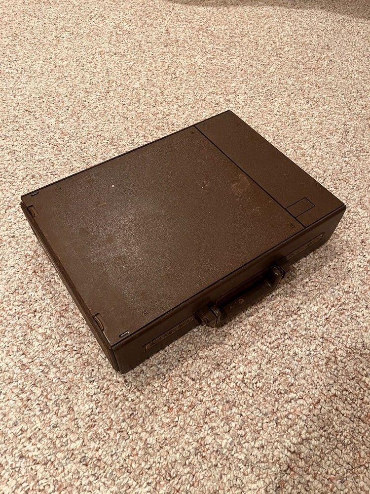 3M 6200AGB Folding Portable Overhead Transparency Projector *Untested*