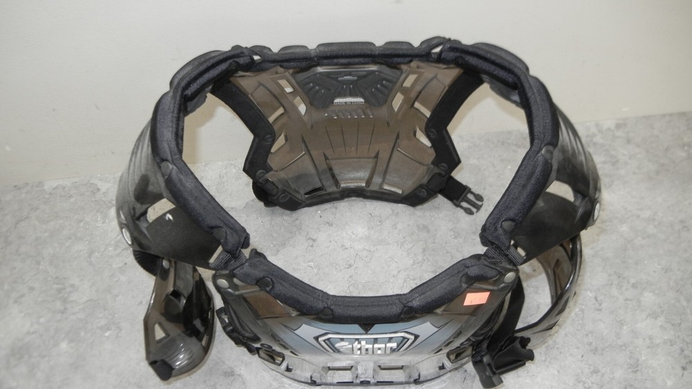 THOR CHEST QUADRANT PROTECTOR NOS YOUTH 60-100 LBS