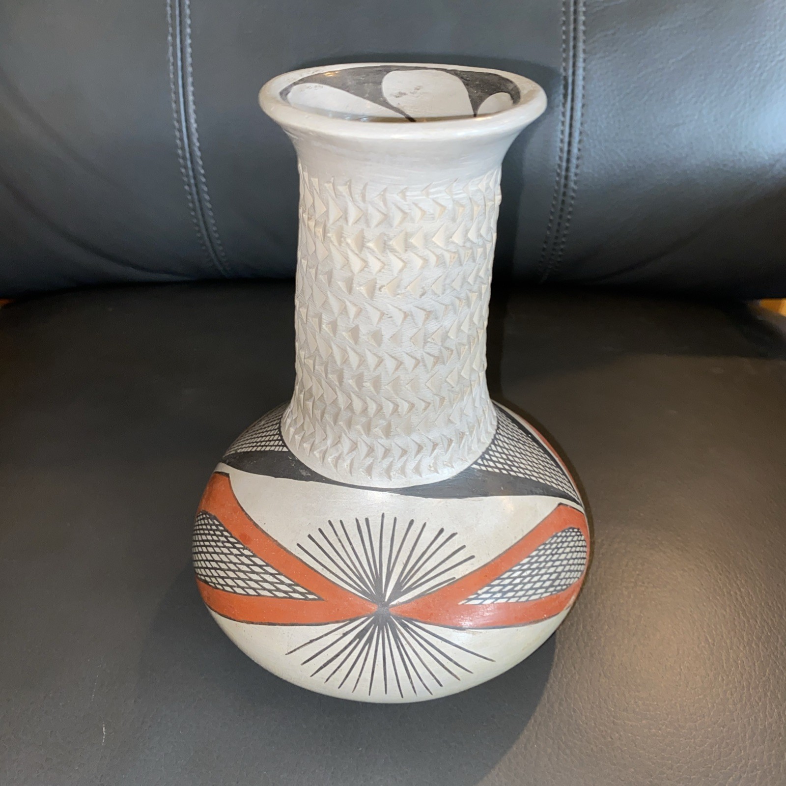 Hand Crafted Pottery Vase, Native American Hopi Mata Ortiz , 7" Tall, Signed