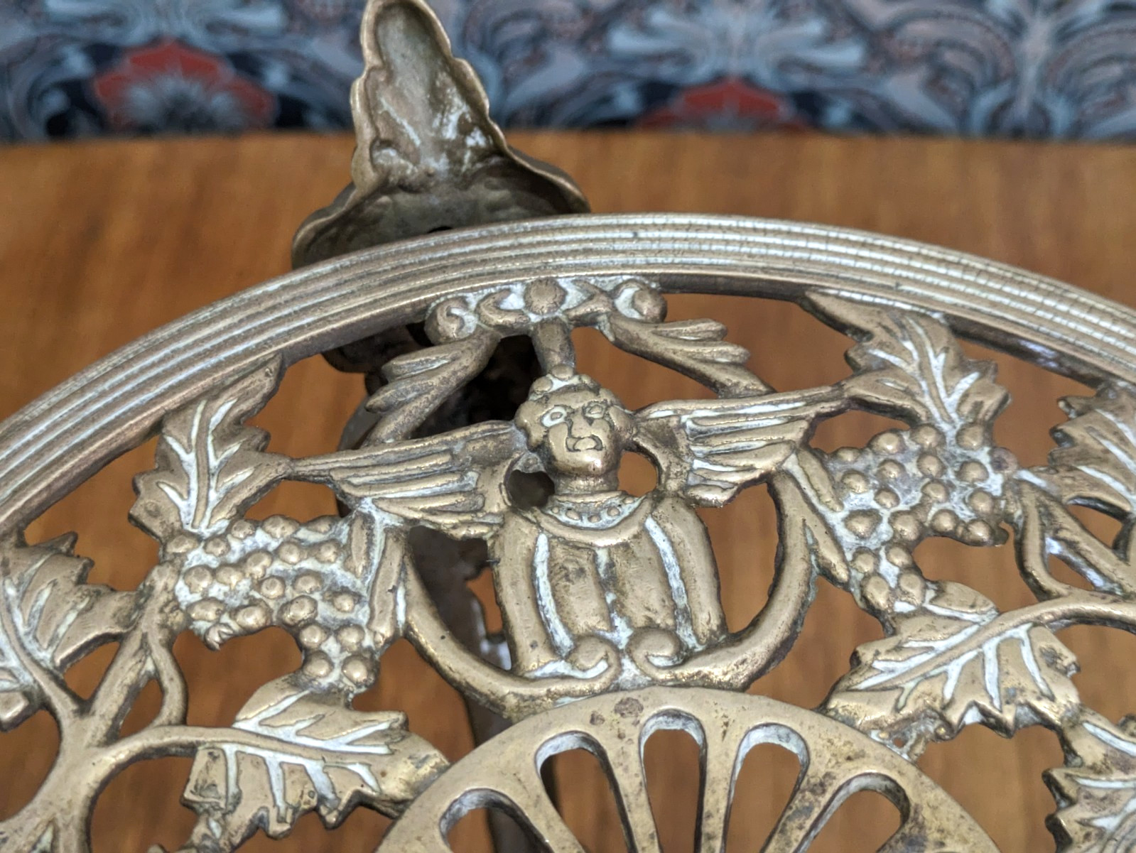 Vintage Ornate Brass Two Tier Side Table Plant Stand Pierced Cherub Angel