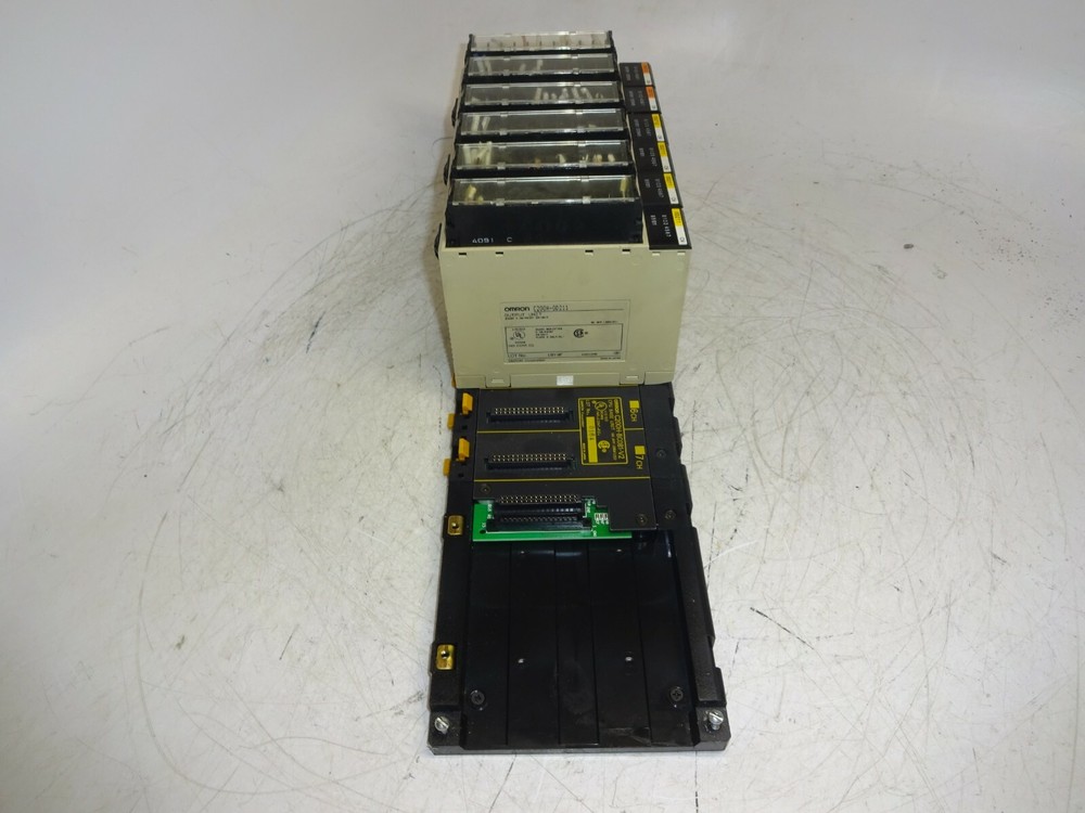 Omron C200h-bc081-v2 Base Unit