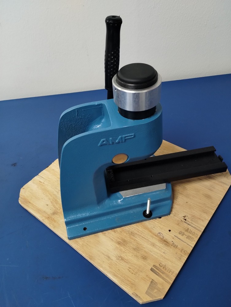 AMP 91085-2 MANUAL Benchtop Assembly Press