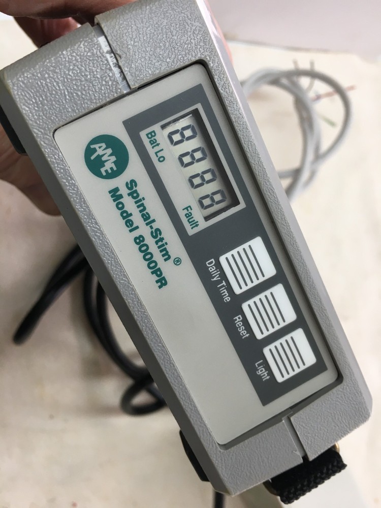 Stimulator Portable Controll Unit & Charger