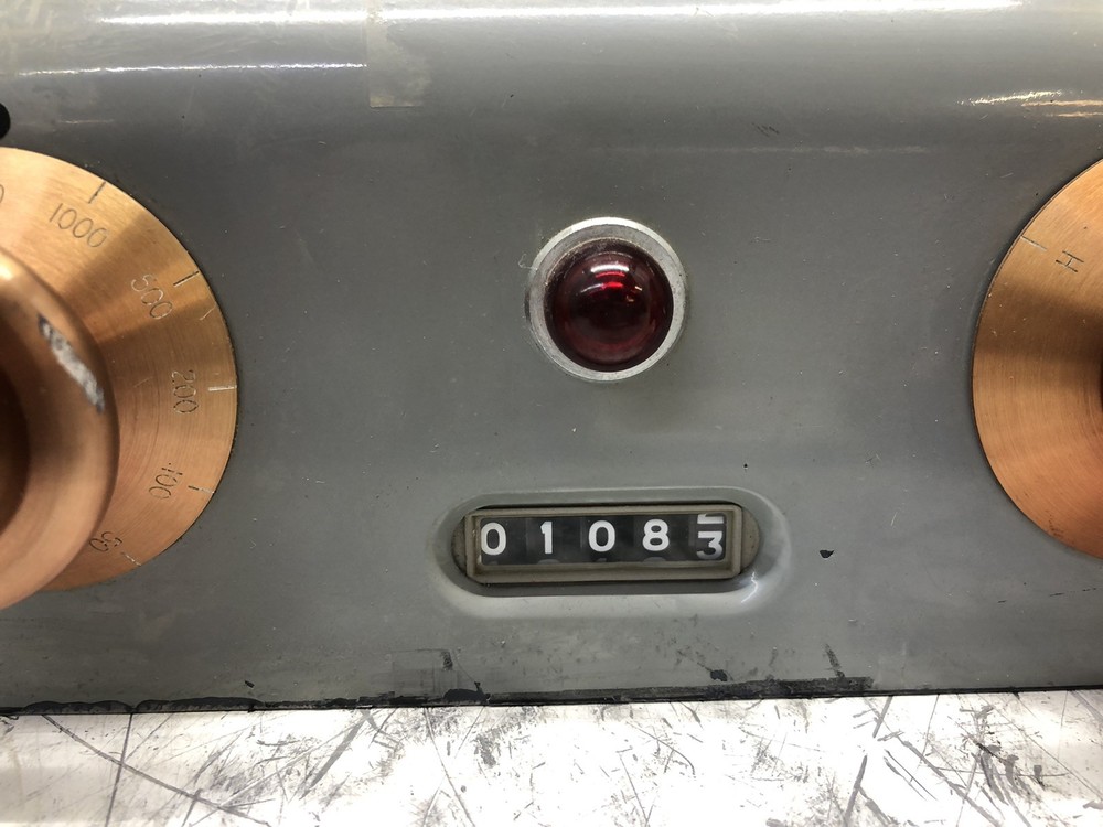 McPherson 218 SPECTROMETER WITH PRINCETON INSTRUMENTS IRY-700 CAMERA UNTESTED