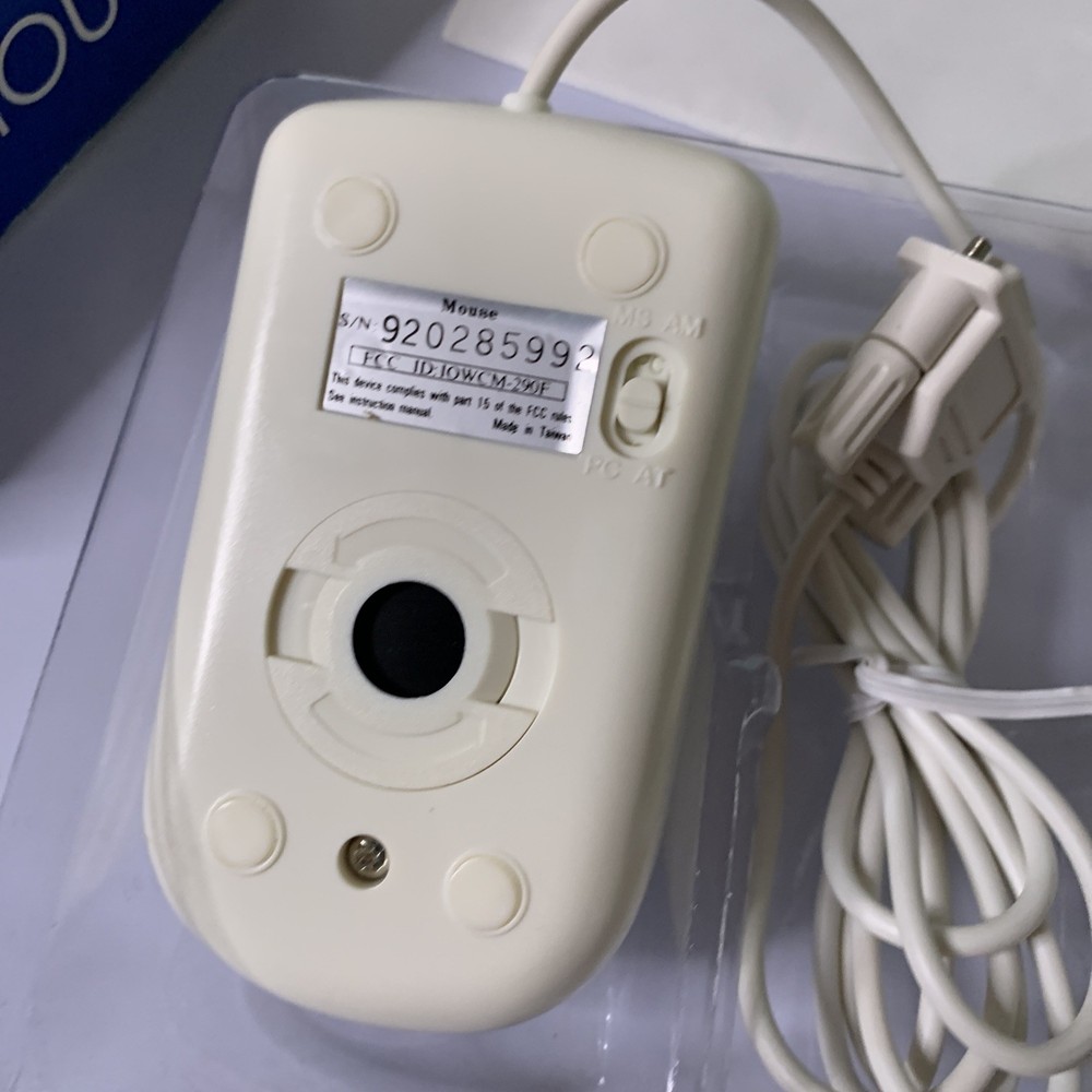 Opto-Mechanical Mouse Track-ball 3-Button Serial Connection Wired