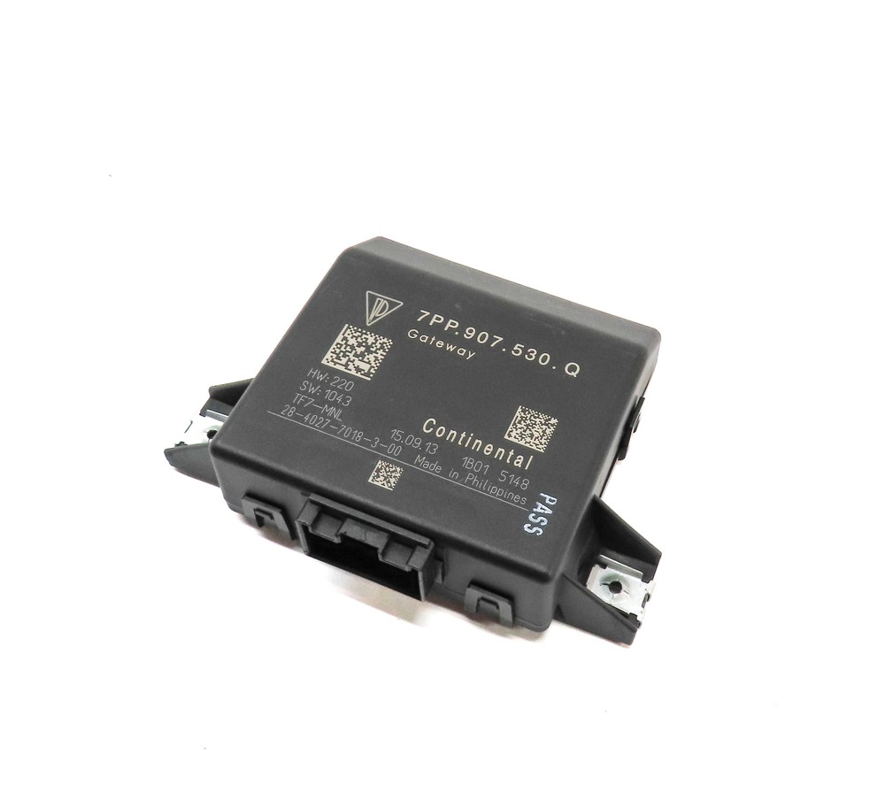 2014 PORSCHE CAYENNE (958) GATEWAY INTERFACE COMPUTER CONTROL MODULE