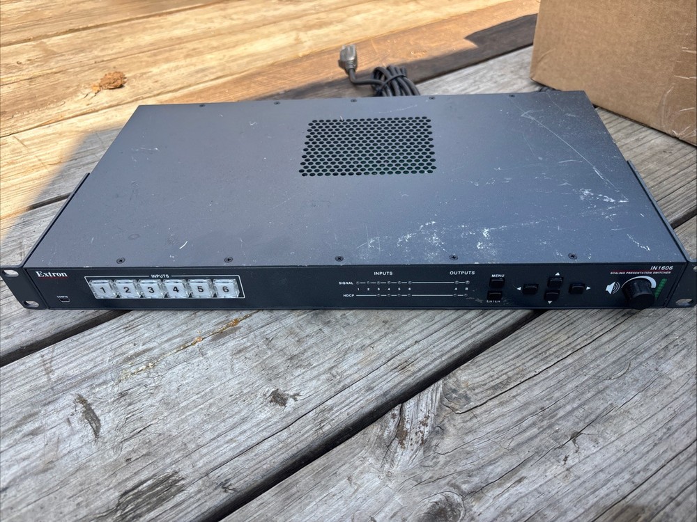 Extron IN1606 Scaling Presentation Switcher