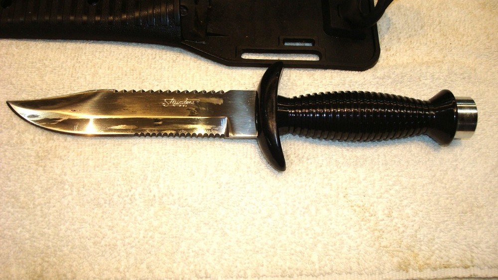 DIVERS KNIFE