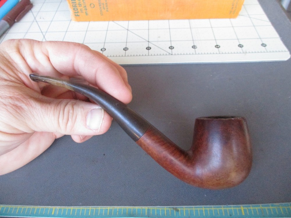 C4: Vtg EHRLICH Pipe