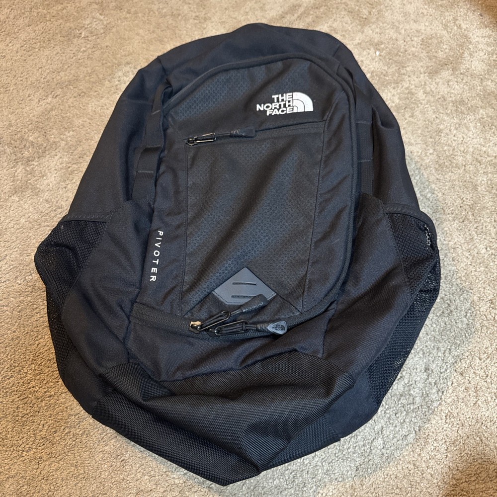 The North Face Pivoter Backpack Polyester Black Solid Color Nf00Chj8