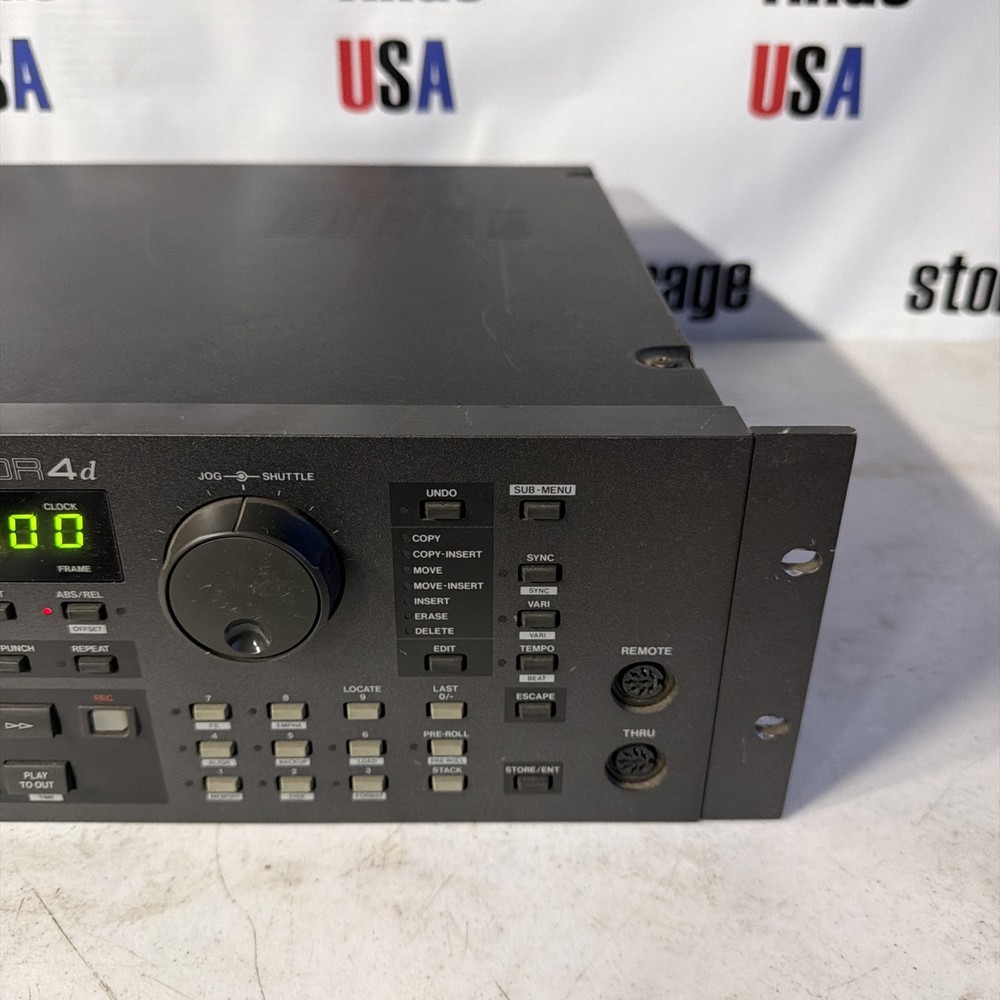 AKAI DIGITAL Hard Disk Recorder DR 4d W/ HD200