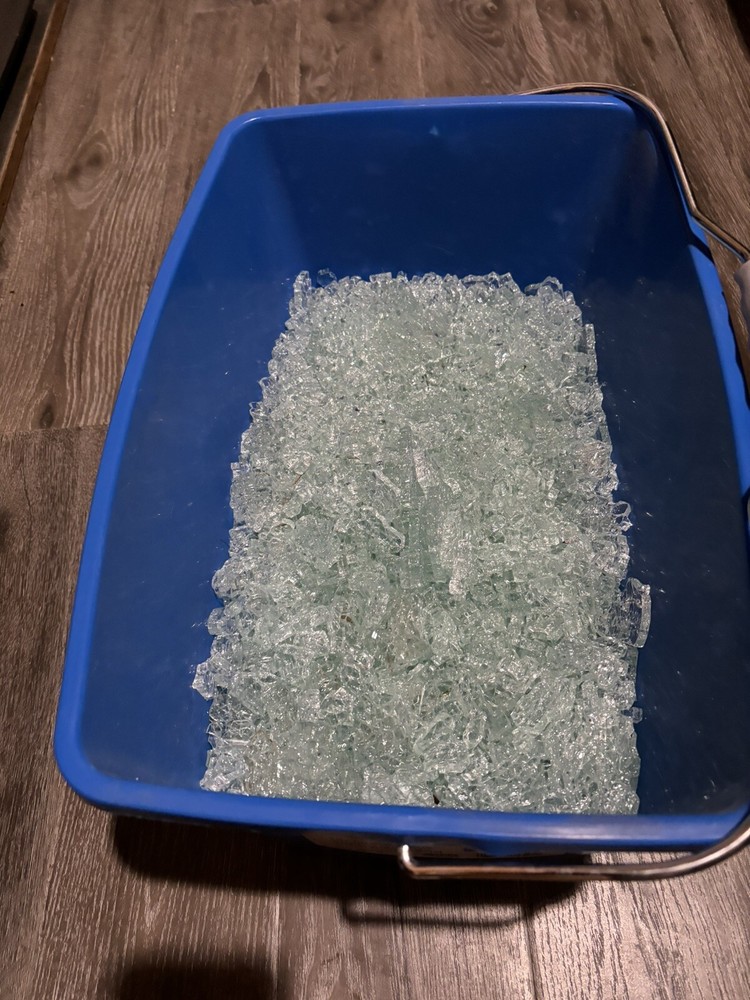 1lb clear broken tempered safety glass