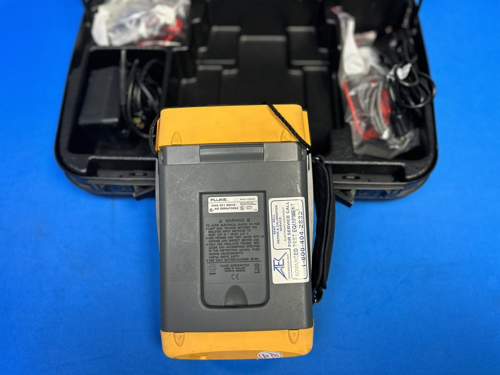 Fluke 199C-S ScopeMeter w/ Software & Cable | 200MHz