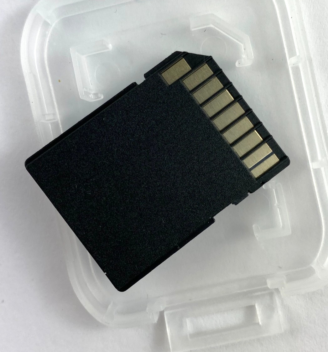 Navionics Raymarine U.S. & Canada Gold microSD/SD Card MSD/1X2X3K/RYM