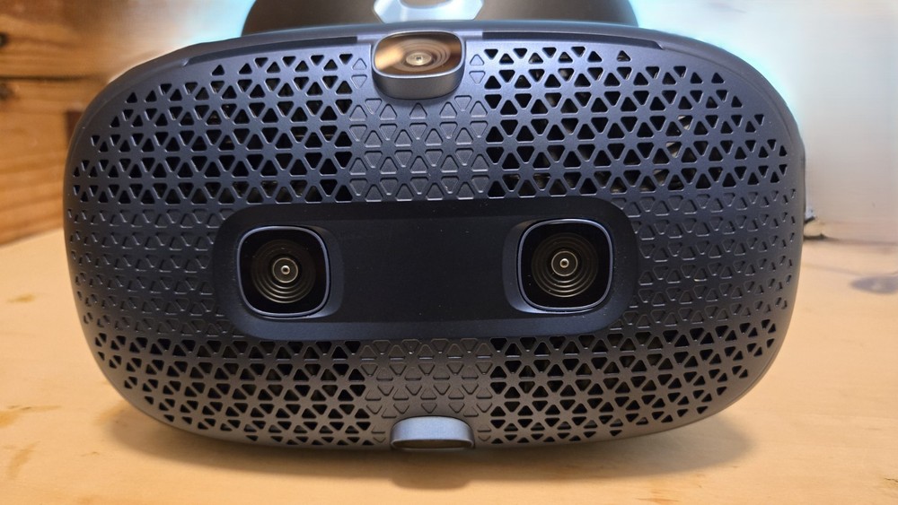 HTC Vive Cosmos PC VR Headset Blue - Fully Tested - Sanitized - Complete in Box
